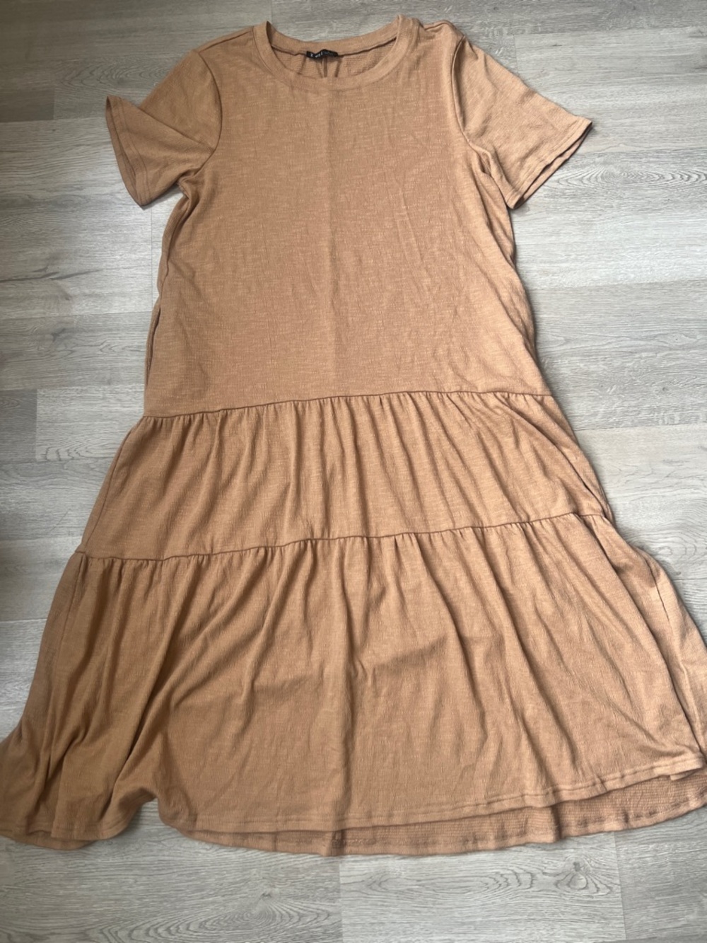 Tiered Short-Sleeve Maxi Dress in Camel